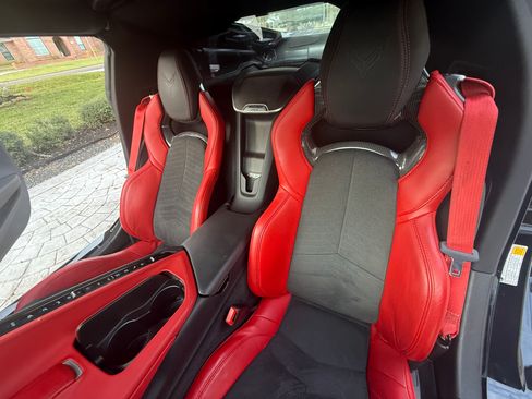 Used 2023 Chevrolet Corvette Stingray Preferred Cpe w/ Z51 Performance Package image 10