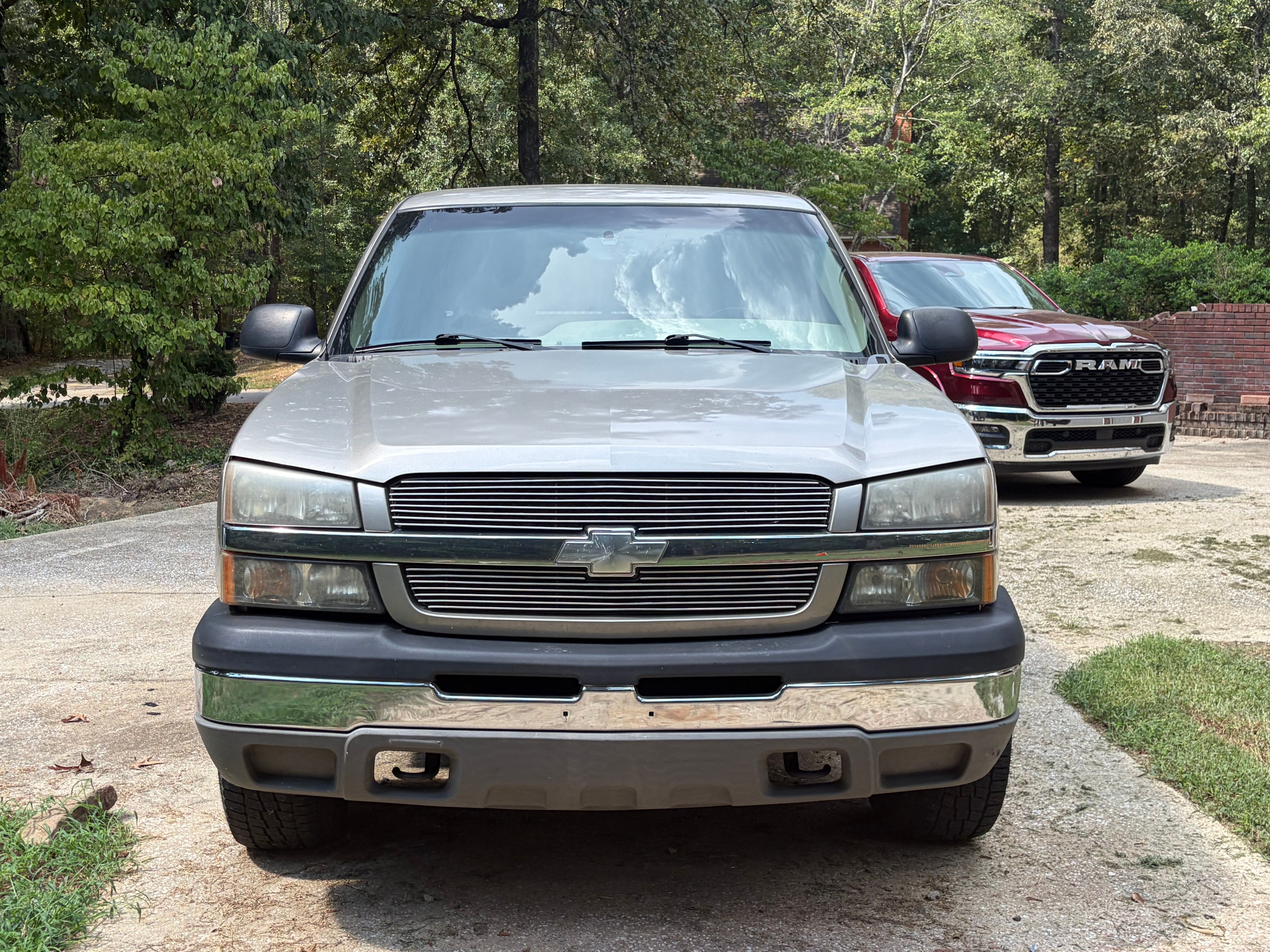 Used 2003 Chevrolet Silverado 1500 LS RWD image 1