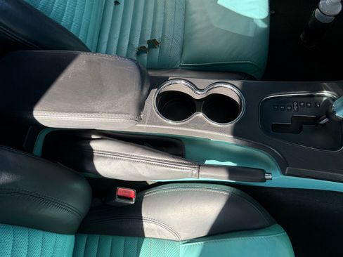 Used 2002 Ford Thunderbird image 9