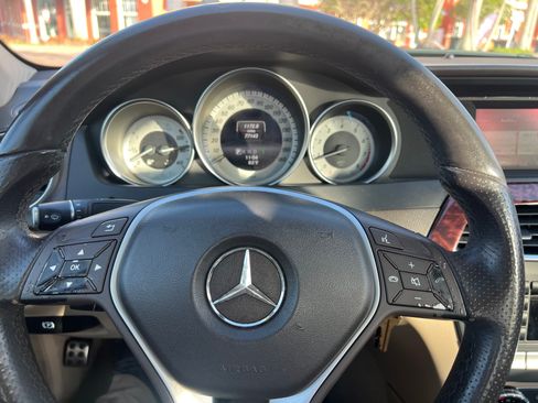 Used 2014 Mercedes-Benz C 250 Sedan image 8