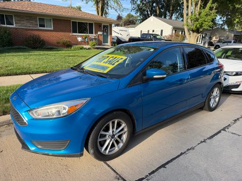 Used 2016 Ford Focus SE FWD image 11