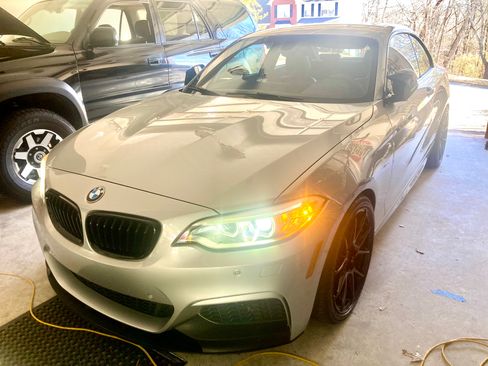 Used 2017 BMW M240i Coupe image 21