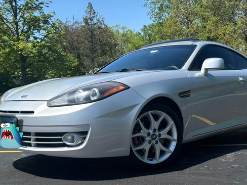 Used 2008 Hyundai Tiburon SE FWD image 1