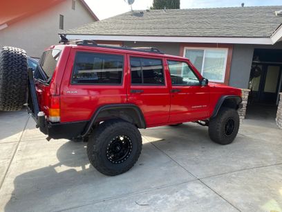 Used 2000 Jeep Cherokee Sport