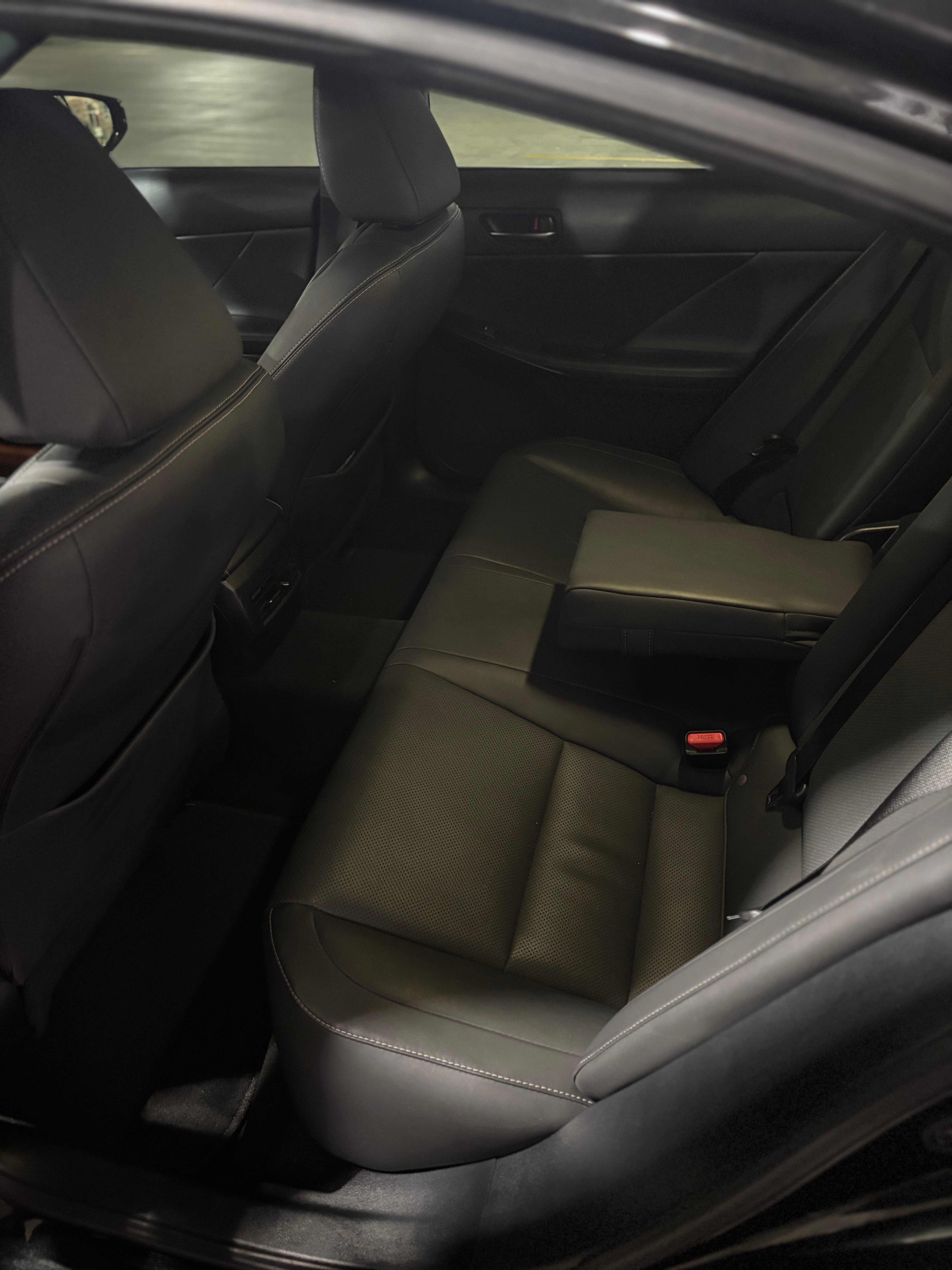 Used 2022 Lexus IS 300 w/ Premium Package RWD image 6