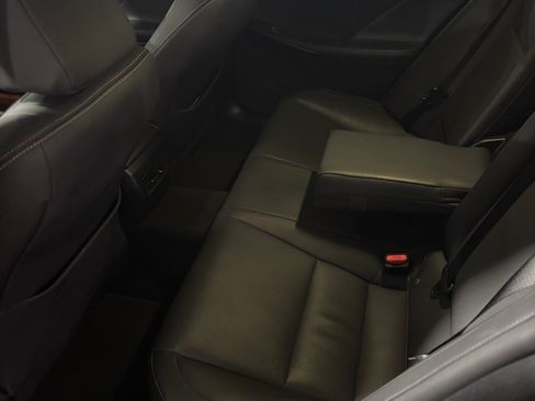 Used 2022 Lexus IS 300 w/ Premium Package RWD image 6