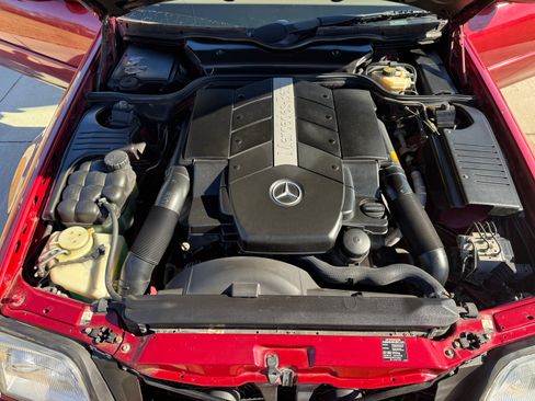 Used 2001 Mercedes-Benz SL 500 image 4