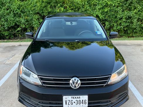 Used 2015 Volkswagen Jetta S image 10