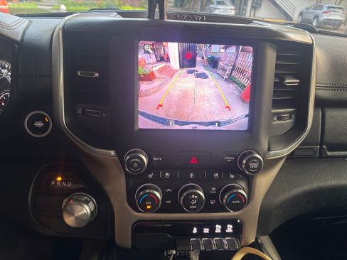 Used 2020 RAM 1500 Laramie image 9