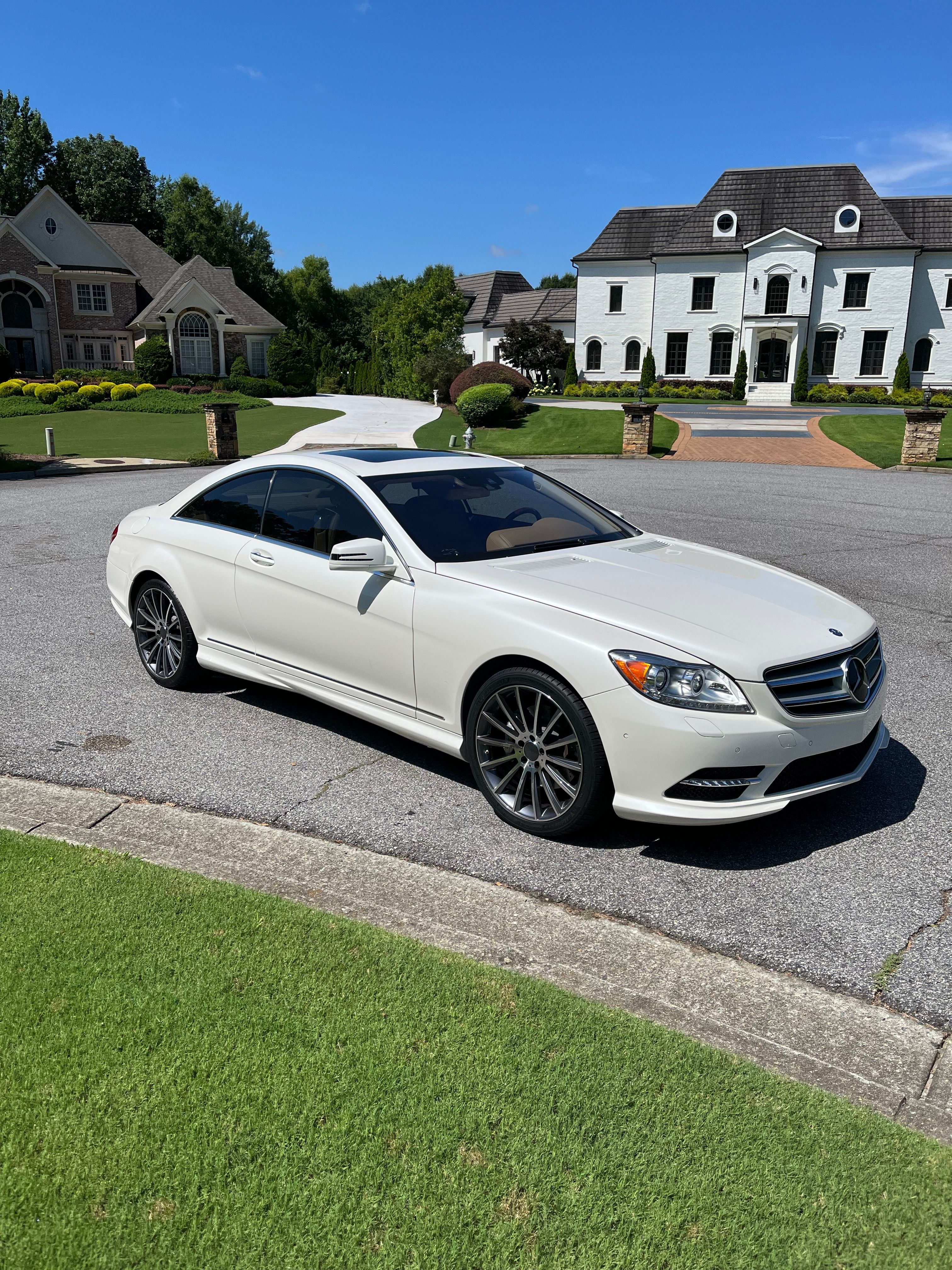 Used 2013 Mercedes-Benz CL 550 4MATIC image 1
