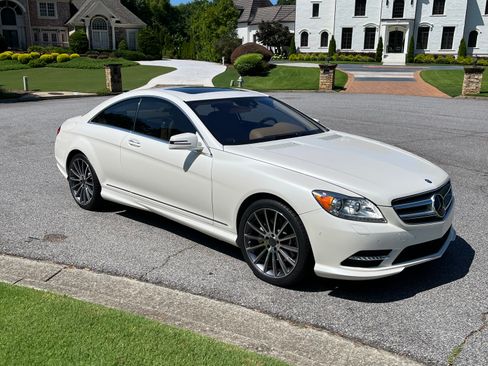 Used 2013 Mercedes-Benz CL 550 4MATIC image 1