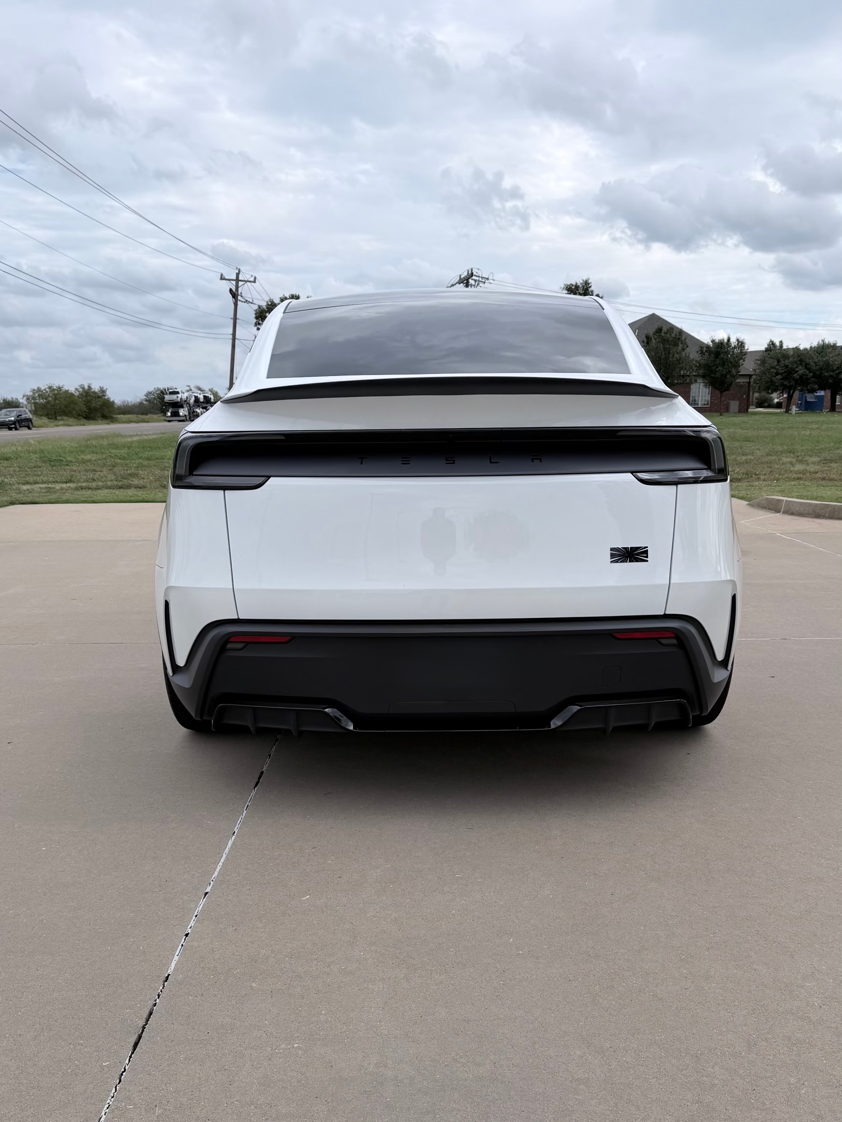 Used 2026 Tesla Model Y Performance AWD/4WD image 9