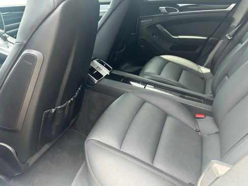 Used 2012 Porsche Panamera 4S image 10
