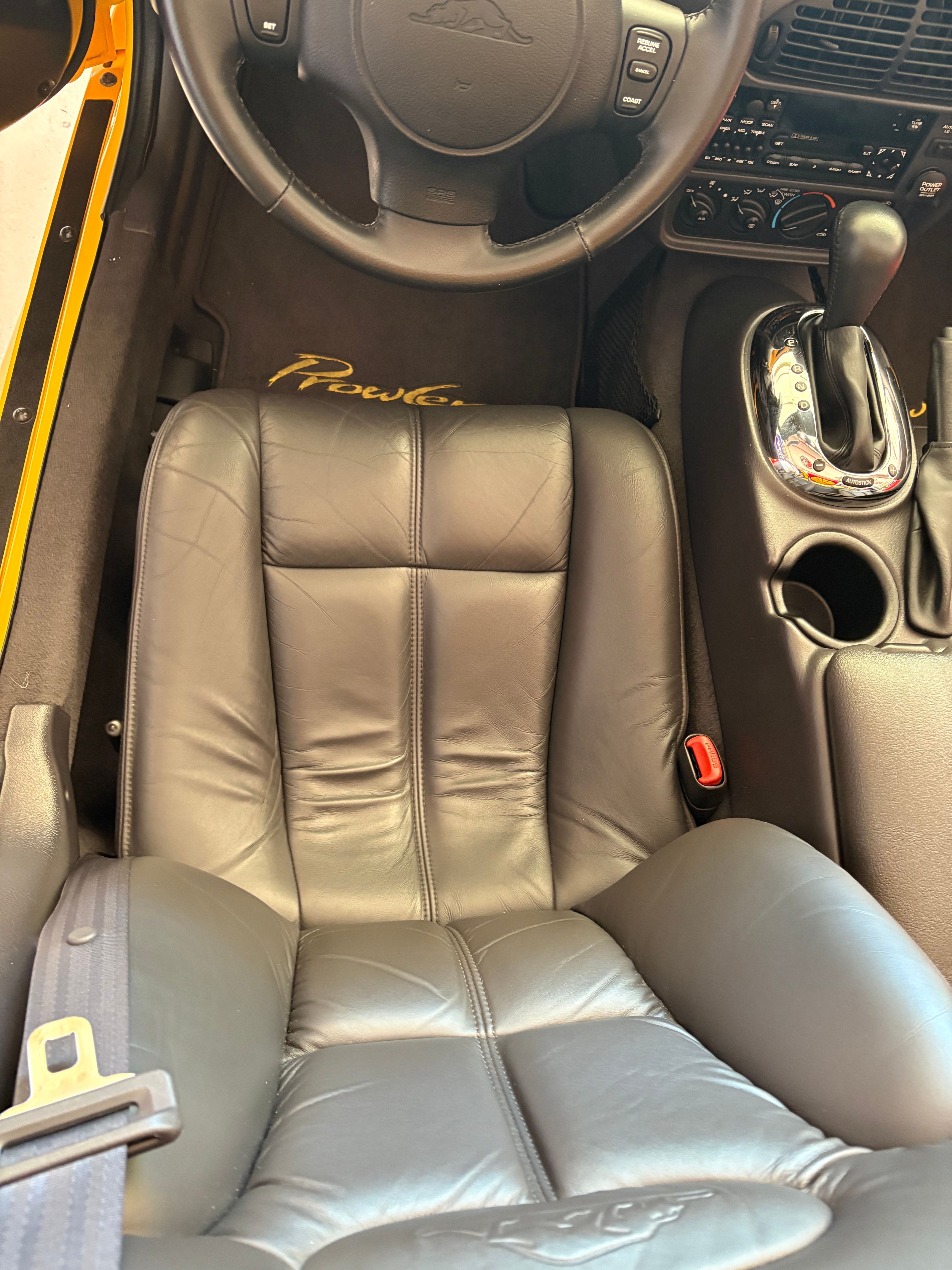 Used 2002 Chrysler Prowler RWD image 20