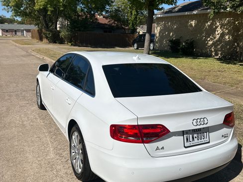 Used 2009 Audi A4 2.0T Premium Plus w/ Premium Plus Pkg image 5