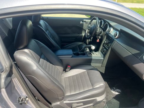 Used 2007 Ford Mustang Shelby GT500 image 9