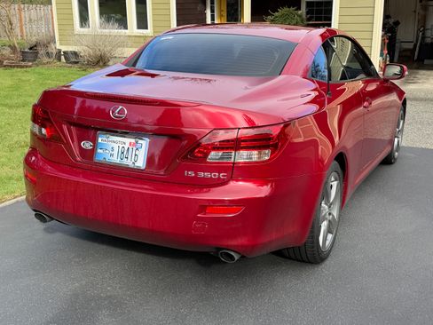Used 2011 Lexus IS 350C 350C Convertible 2D w/ Luxury Pkg image 2