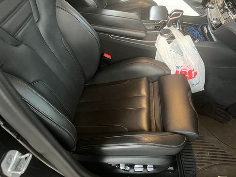 Used 2020 BMW M5 w/ Executive Package image 6