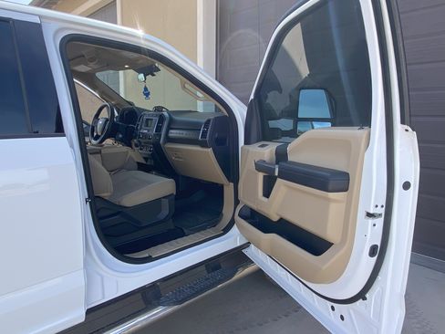 Used 2019 Ford F350 XLT w/ XLT Value Package image 5