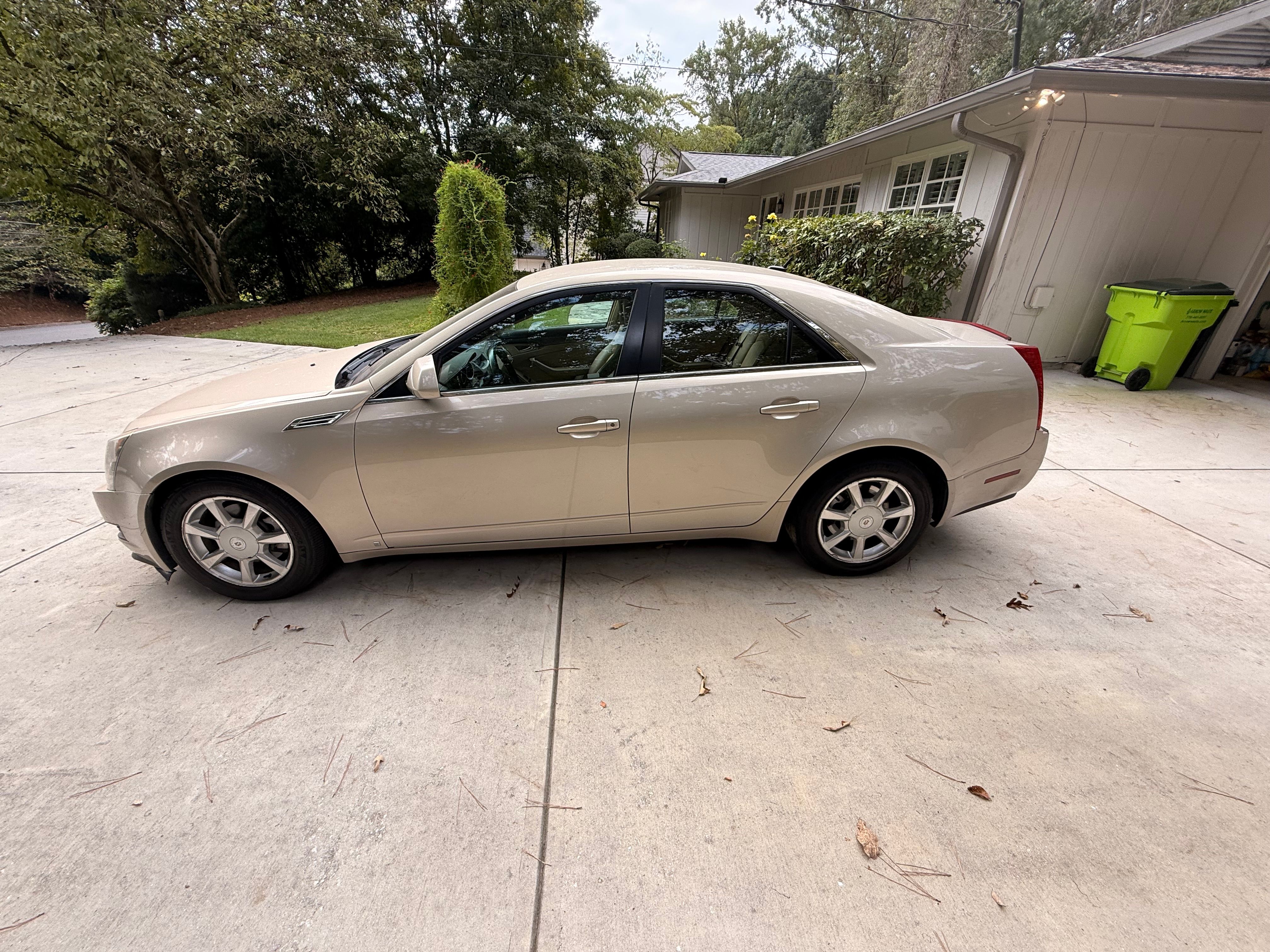 Used 2008 Cadillac CTS 3.6 RWD image 4