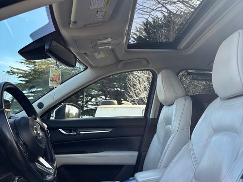 Used 2019 MAZDA CX-5 Grand Touring w/ GT Premium Package image 10