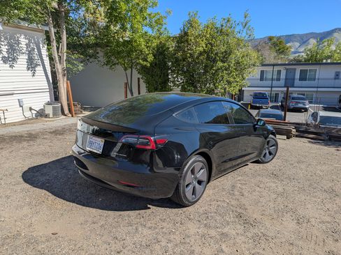 Used 2022 Tesla Model 3 Long Range image 11