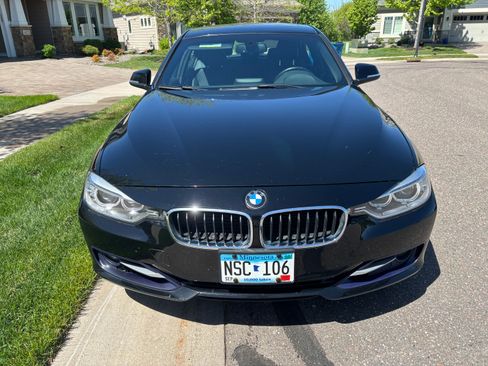 Used 2014 BMW 328i xDrive Sedan AWD/4WD image 5