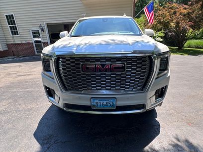 Used 2021 GMC Yukon XL Denali w/ Denali Premium Package