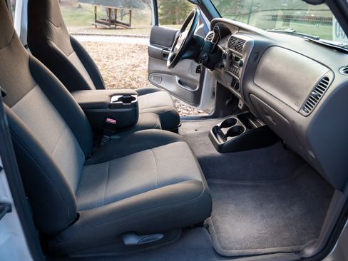 Used 2003 Ford Ranger XLT image 15