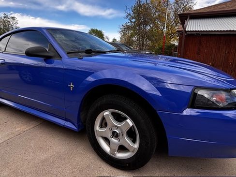 Used 2000 Ford Mustang Coupe RWD image 24