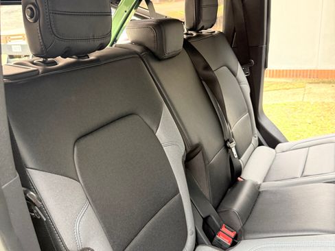 Used 2023 Ford Bronco Black Diamond image 11