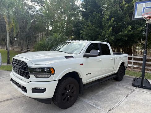 Used 2022 RAM 2500 Limited image 2