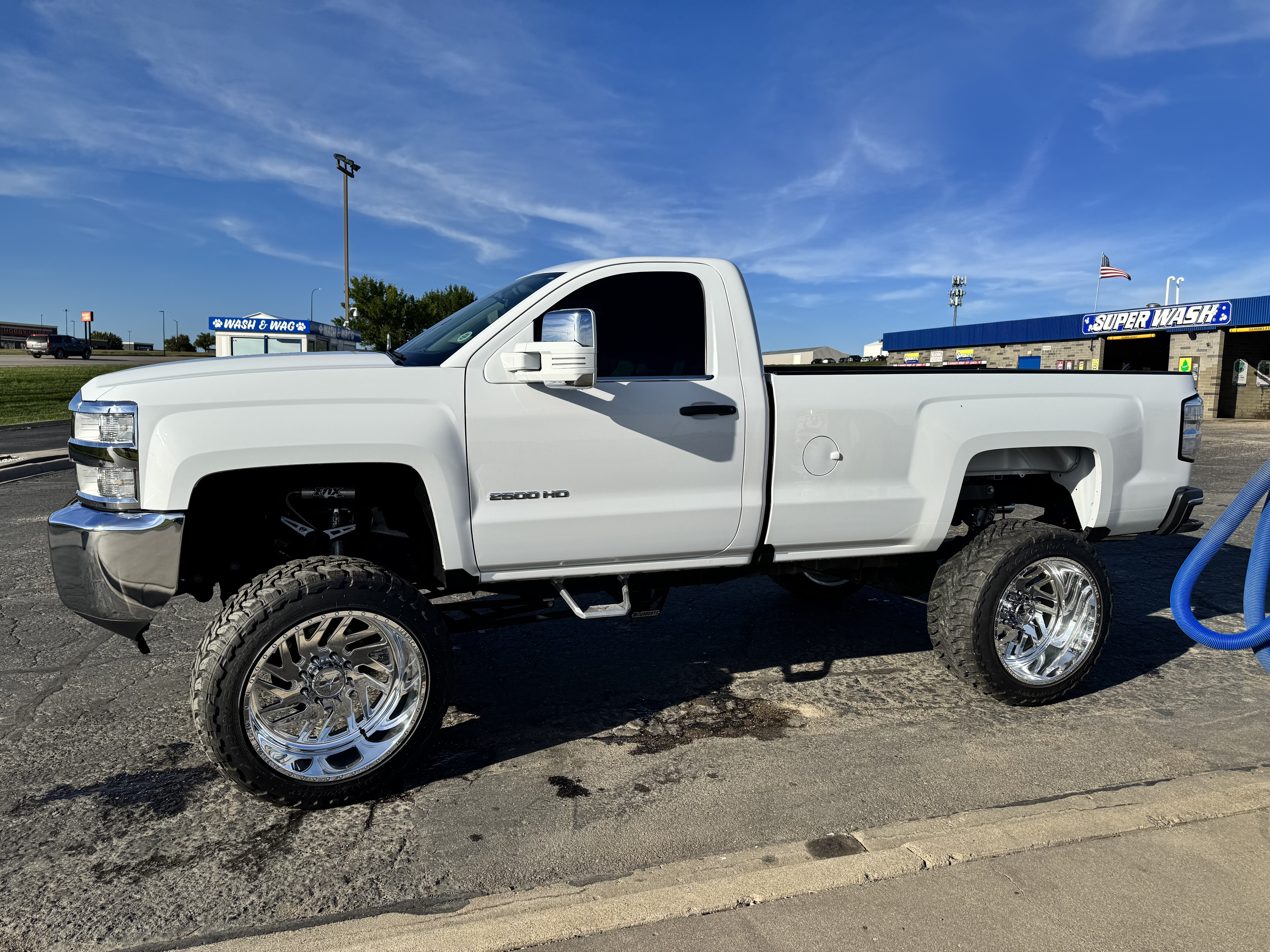 Used 2018 Chevrolet Silverado 2500 W/T w/ WT Convenience Package AWD/4WD image 1