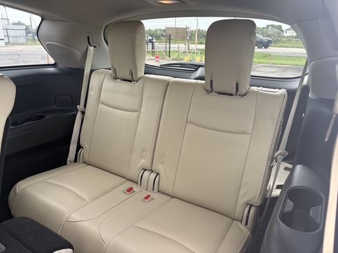 Used 2018 INFINITI QX60 FWD w/ Premium Package image 10