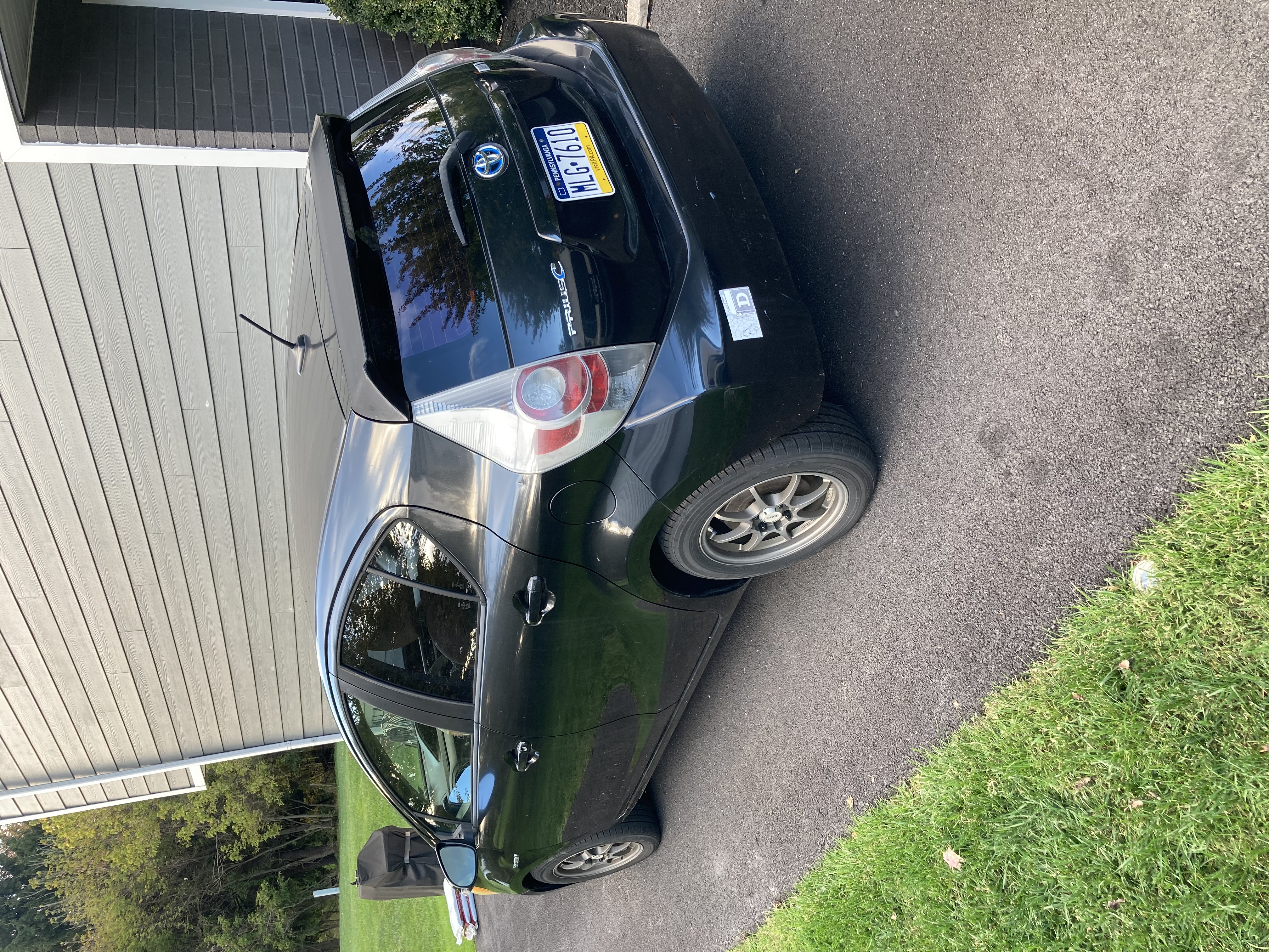Used 2012 Toyota Prius C Three FWD image 22