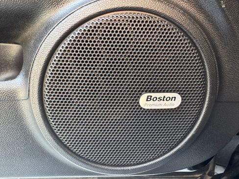 Used 2014 Chevrolet Camaro SS w/ RS Package image 21