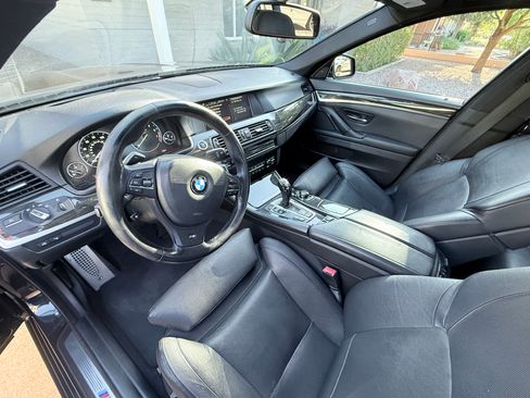 Used 2013 BMW 550i Sedan image 9