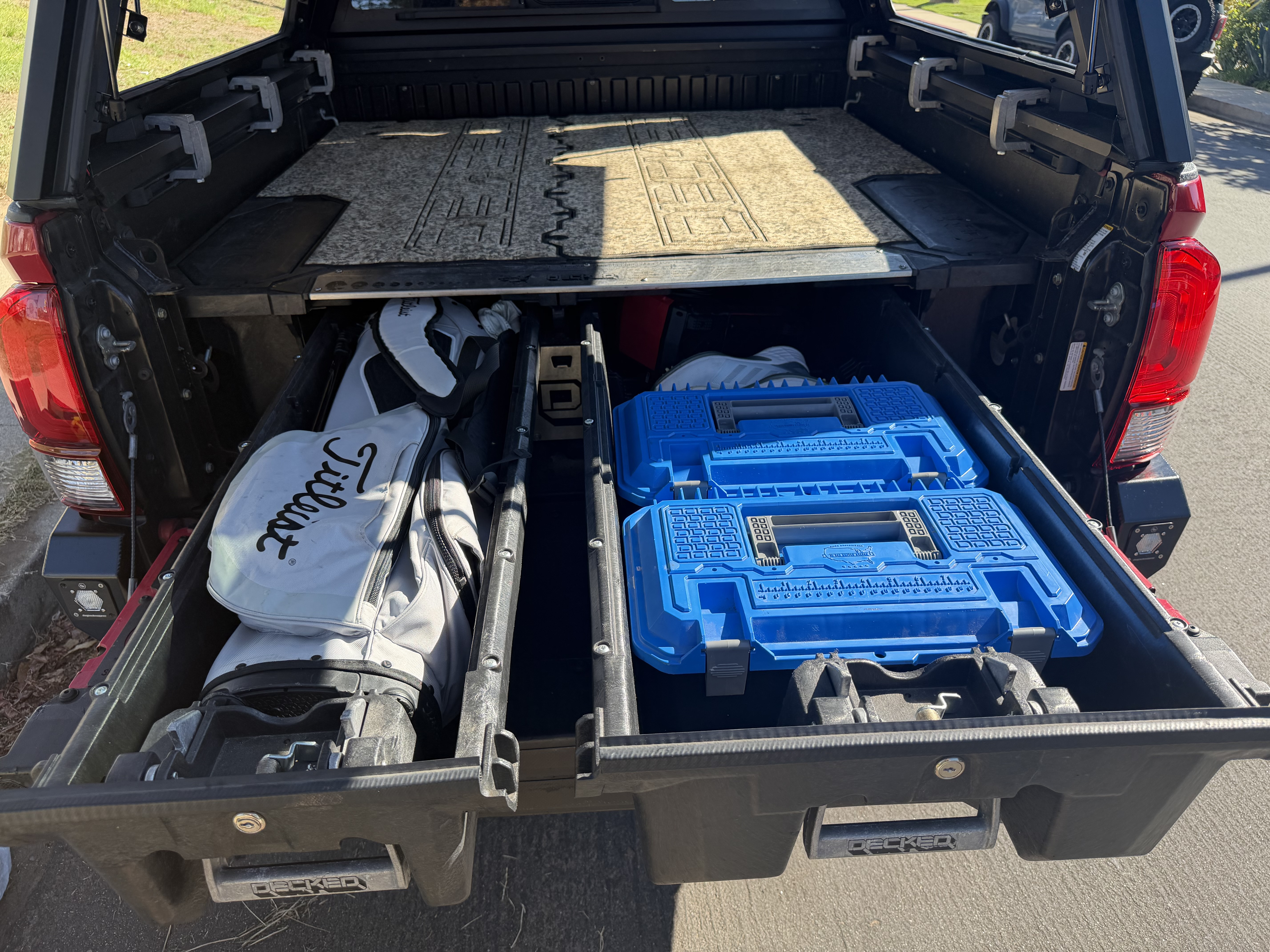 Used 2020 Toyota Tacoma Limited AWD/4WD image 15