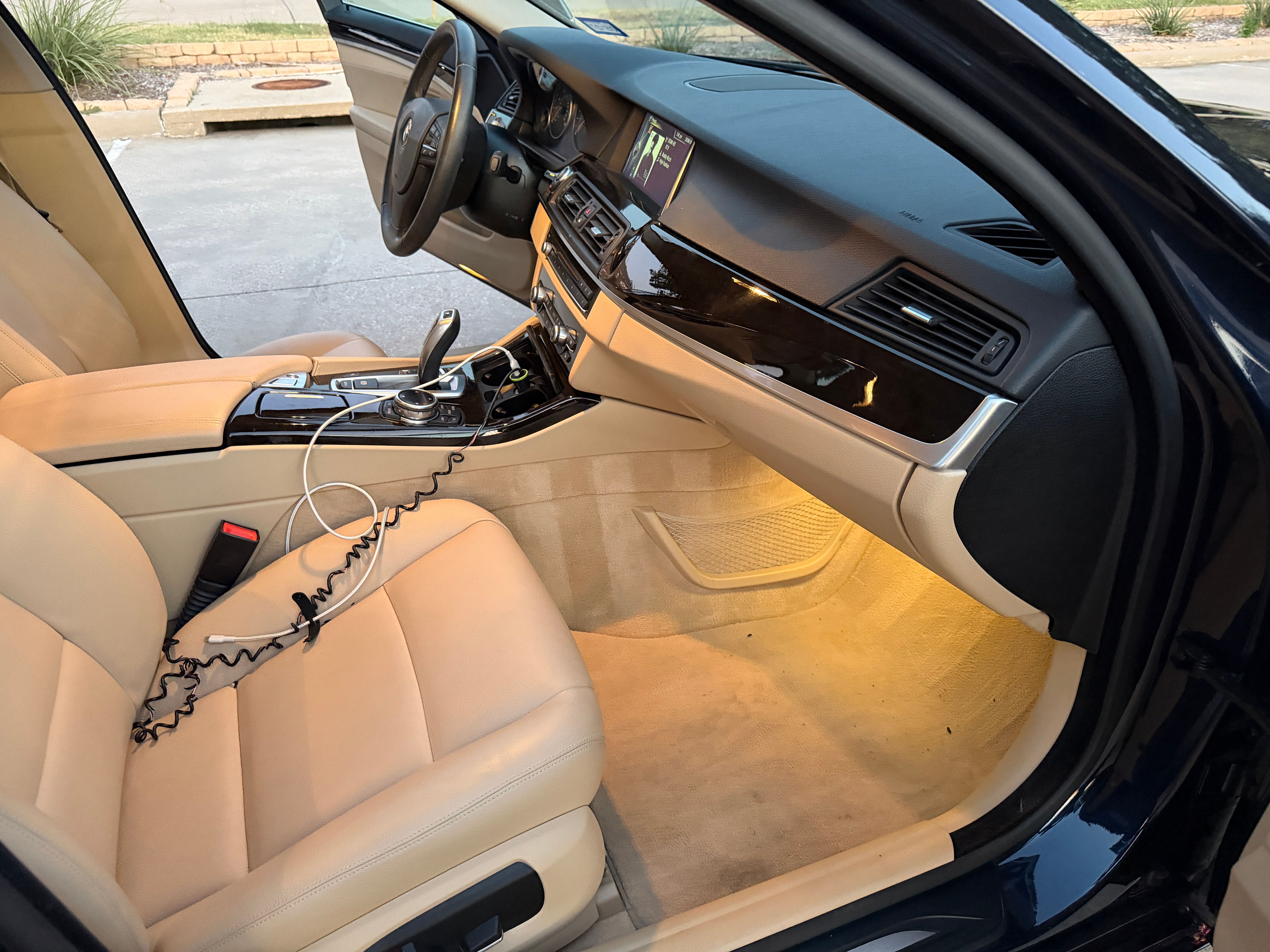 Used 2014 BMW 528i Sedan RWD image 23