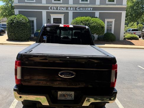 Used 2019 Ford F350 Lariat w/ Lariat Ultimate Package AWD/4WD image 13