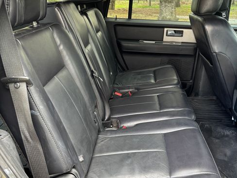 Used 2017 Ford Expedition XLT w/ Equipment Group 201A image 11