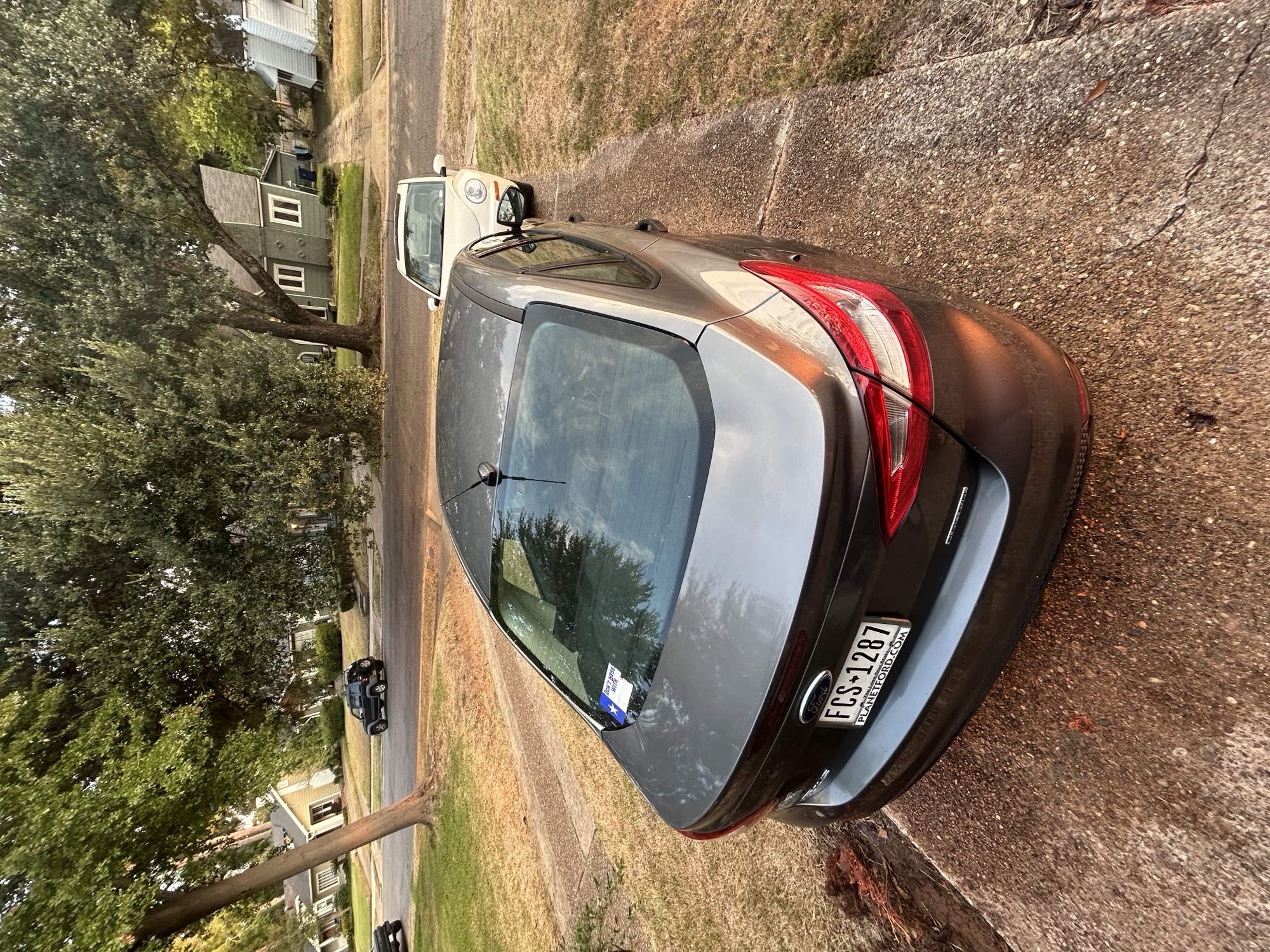 Used 2014 Ford Focus S FWD image 5