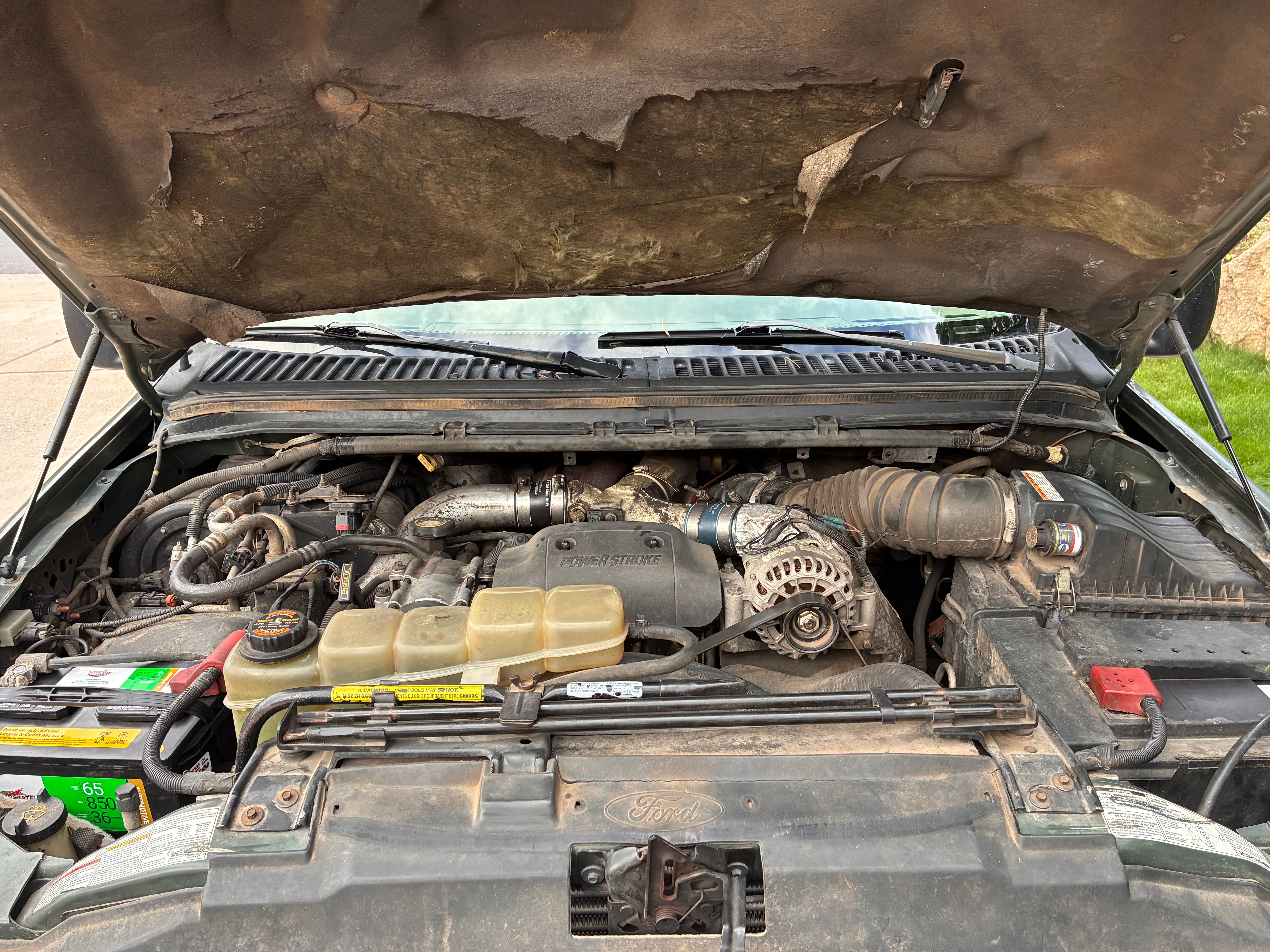 Used 2000 Ford Excursion Limited AWD/4WD image 12
