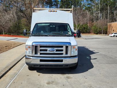 Used 2013 Ford E-350 and Econoline 350 Super Duty w/ PWR Locks & Windows Group