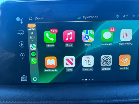 Used 2022 Chevrolet Suburban RST w/ Luxury Package image 31