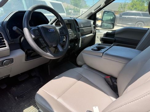 Used 2021 Ford F350 XL w/ Power Equipment Group image 5
