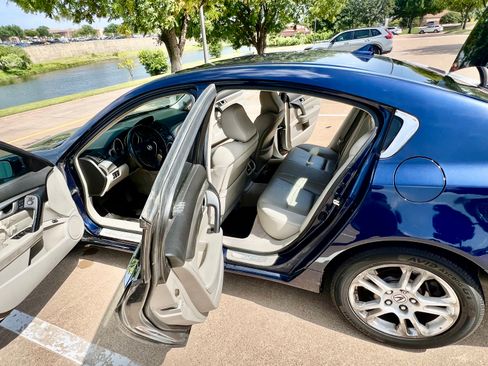 Used 2009 Acura TL w/ Technology Package FWD image 11