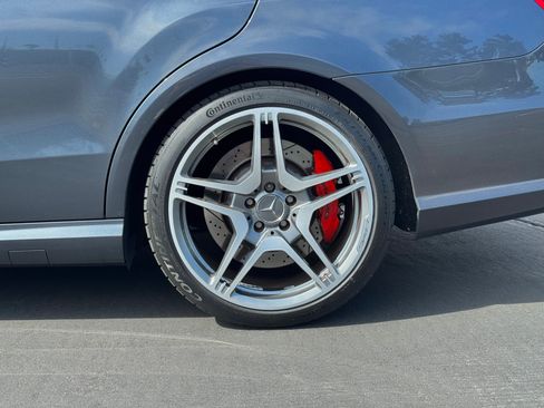 Used 2012 Mercedes-Benz E 63 AMG Wagon image 15