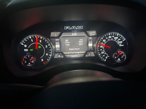 Used 2020 RAM 1500 Big Horn AWD/4WD image 17