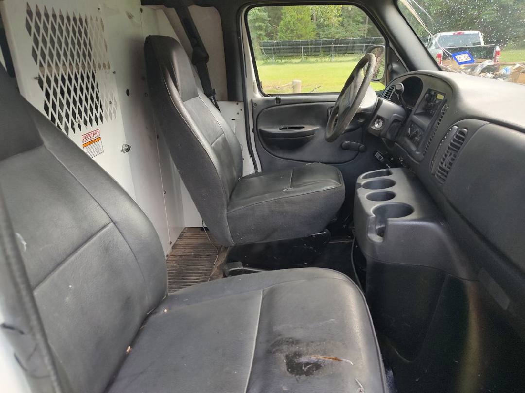 Used 2003 Dodge B3500 RWD image 6